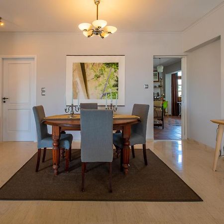 Spacious Apartment In Kavouri Athene Buitenkant foto