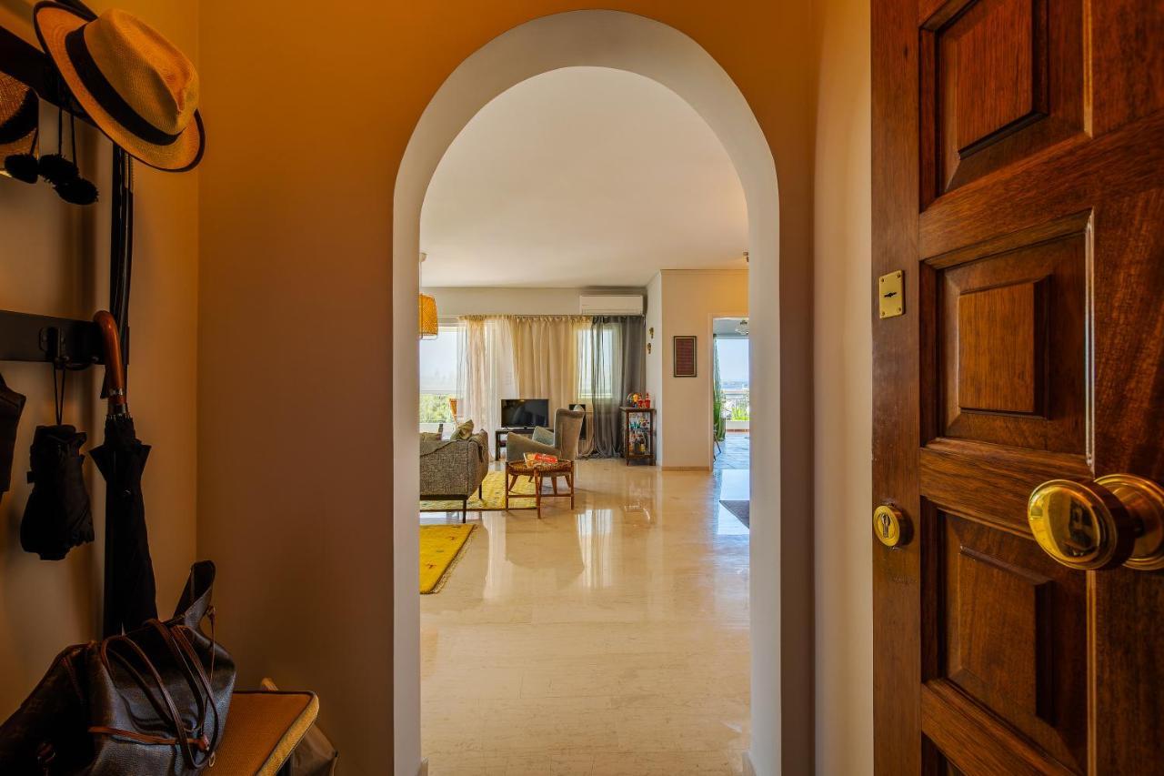 Spacious Apartment In Kavouri Athene Buitenkant foto